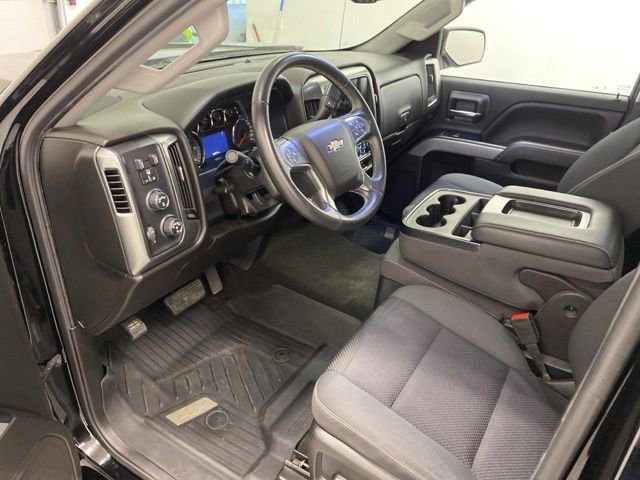 Used 2018 Chevrolet Silverado 1500 LT w/ All Star Edition AWD/4WD image 12