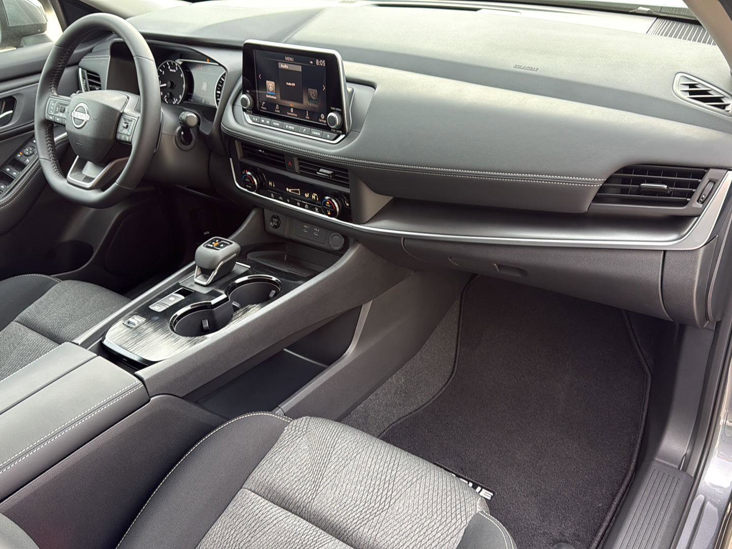 New 2026 Nissan Rogue SV w/ Cold Weather Package FWD image 33