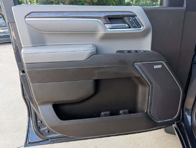 Certified 2024 Chevrolet Silverado 1500 LTZ w/ LTZ Convenience Package II AWD/4WD image 23