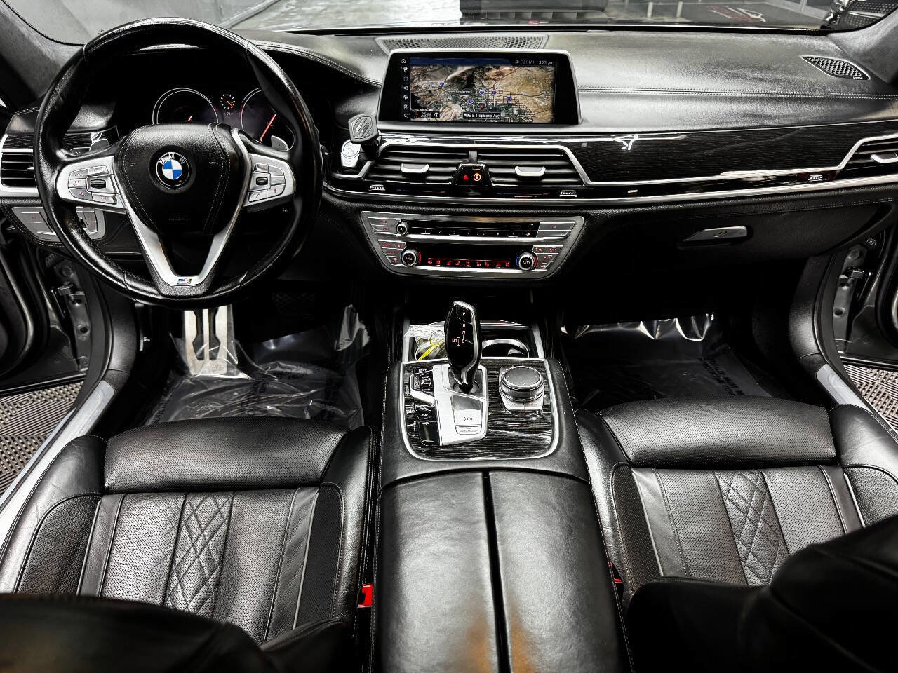 Used 2016 BMW 750i image 37