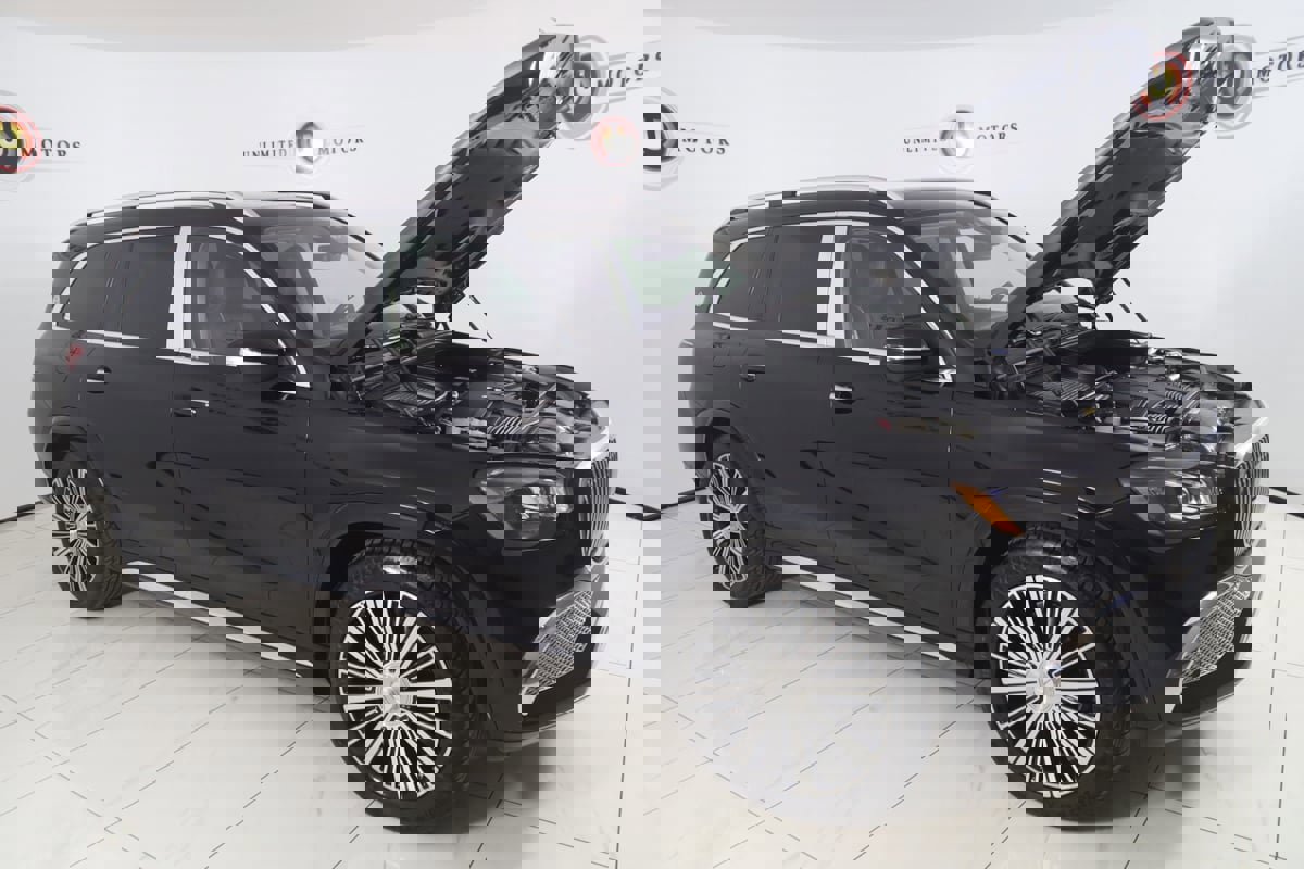 Used 2022 Mercedes-Benz Maybach GLS 600 4MATIC image 34