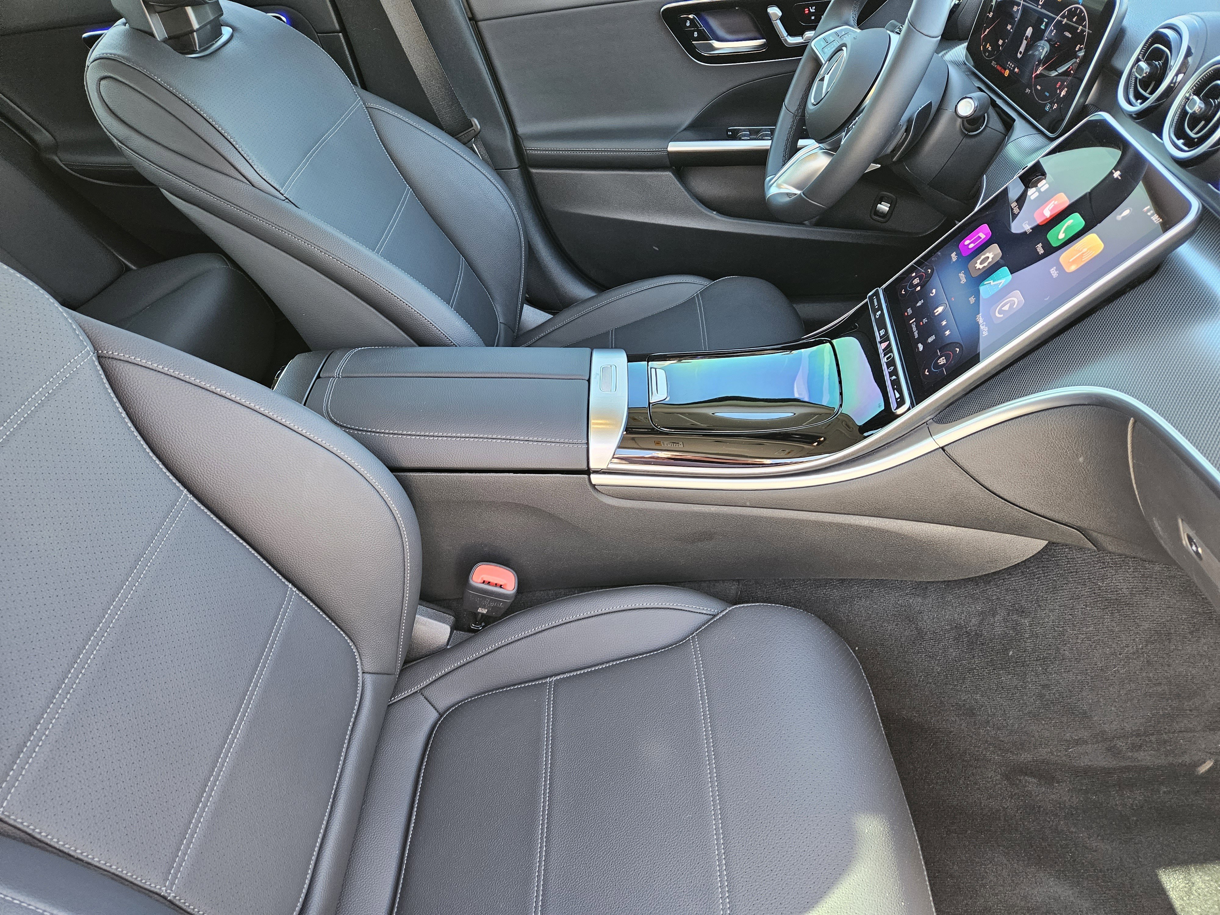 Certified 2025 Mercedes-Benz C 300 Sedan image 15