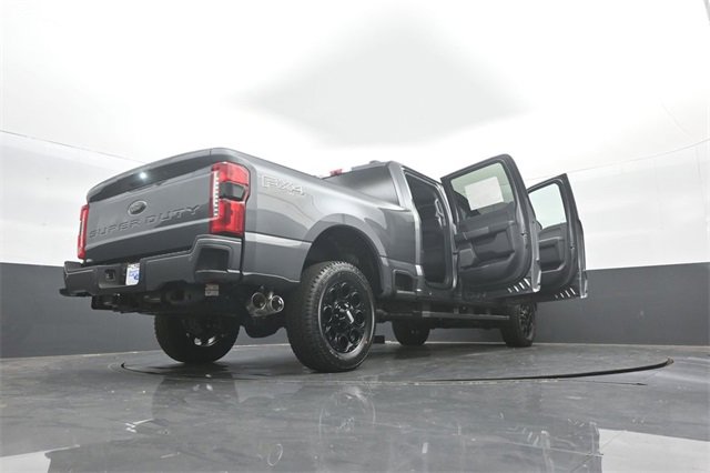 New 2026 Ford F250 Lariat image 35