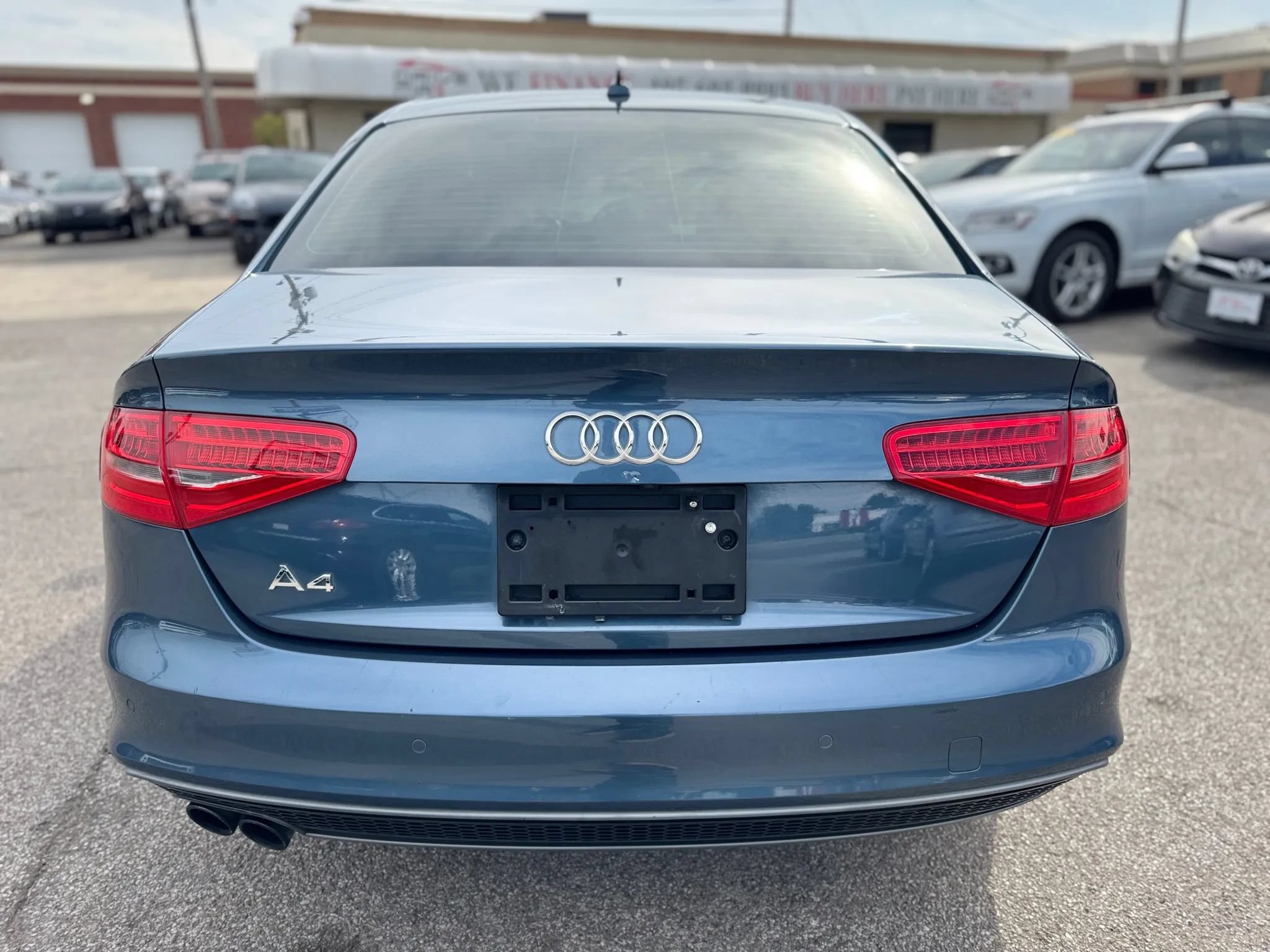 Used 2015 Audi A4 2.0T Premium Plus w/ Technology Package FWD image 4