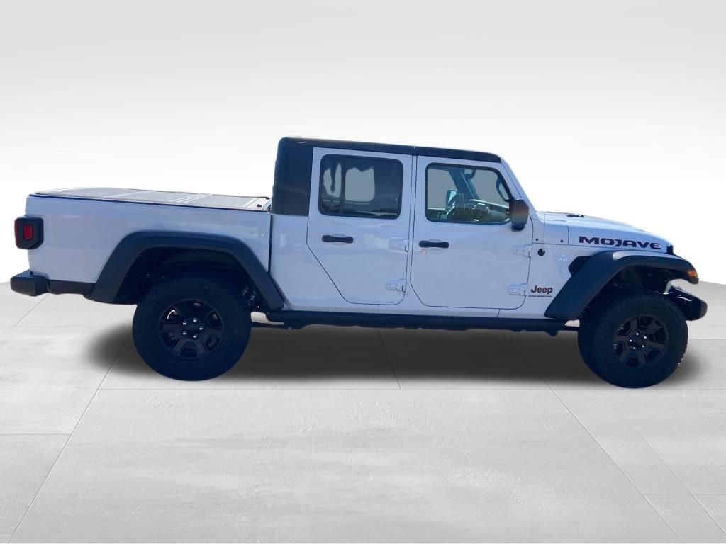 Used 2023 Jeep Gladiator Mojave w/ Dual Top Group AWD/4WD image 13
