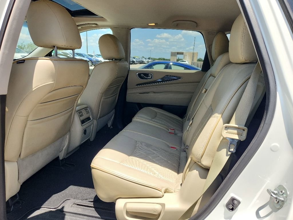 Used 2015 INFINITI QX60 Luxe w/ Premium Plus Package AWD/4WD image 3