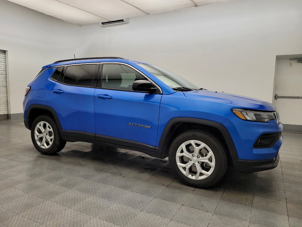 Used 2024 Jeep Compass Latitude image 11