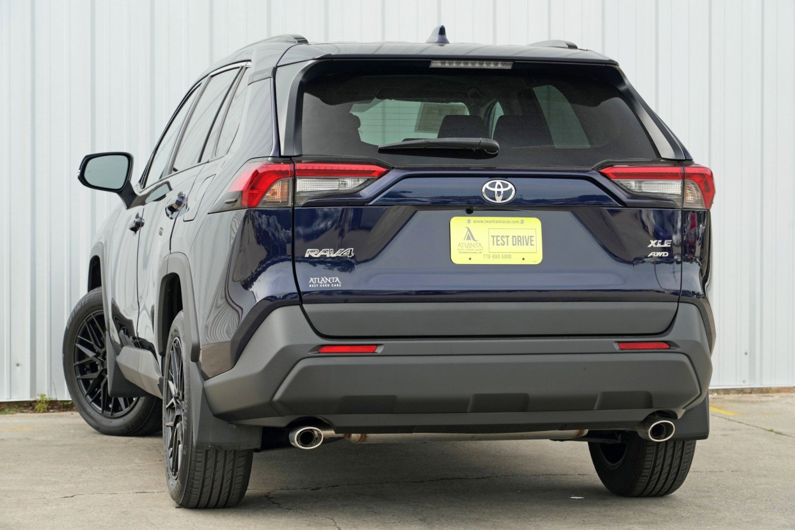 Used 2024 Toyota RAV4 XLE image 4