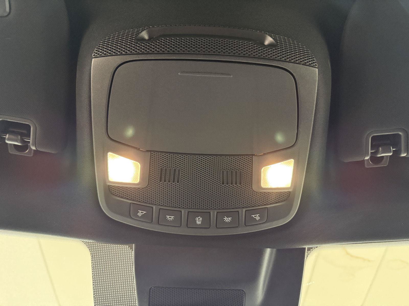 Used 2021 Ford Expedition Limited AWD/4WD image 19