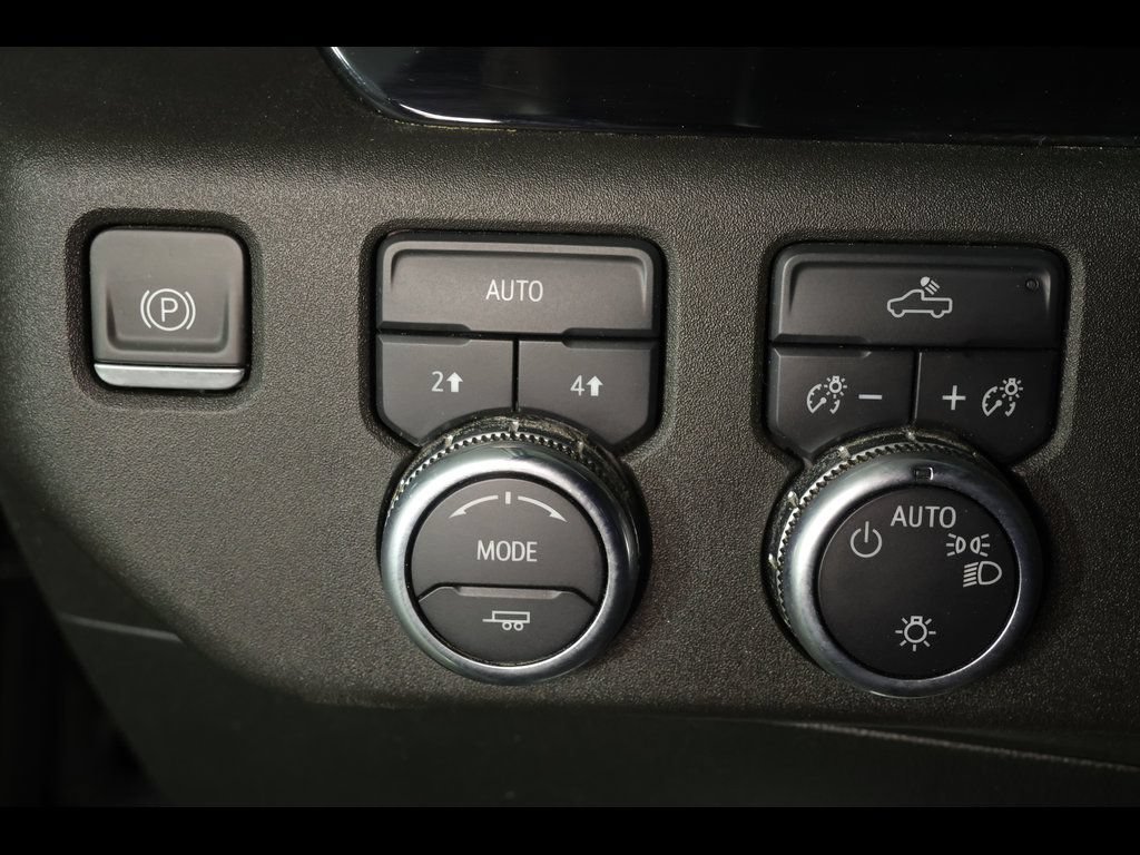 Used 2023 GMC Sierra 1500 SLE AWD/4WD image 12