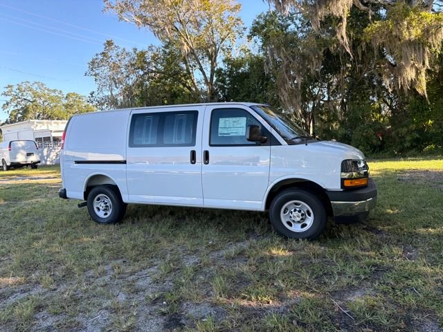 New 2025 Chevrolet Express 2500 w/ Driver Convenience Package RWD image 18