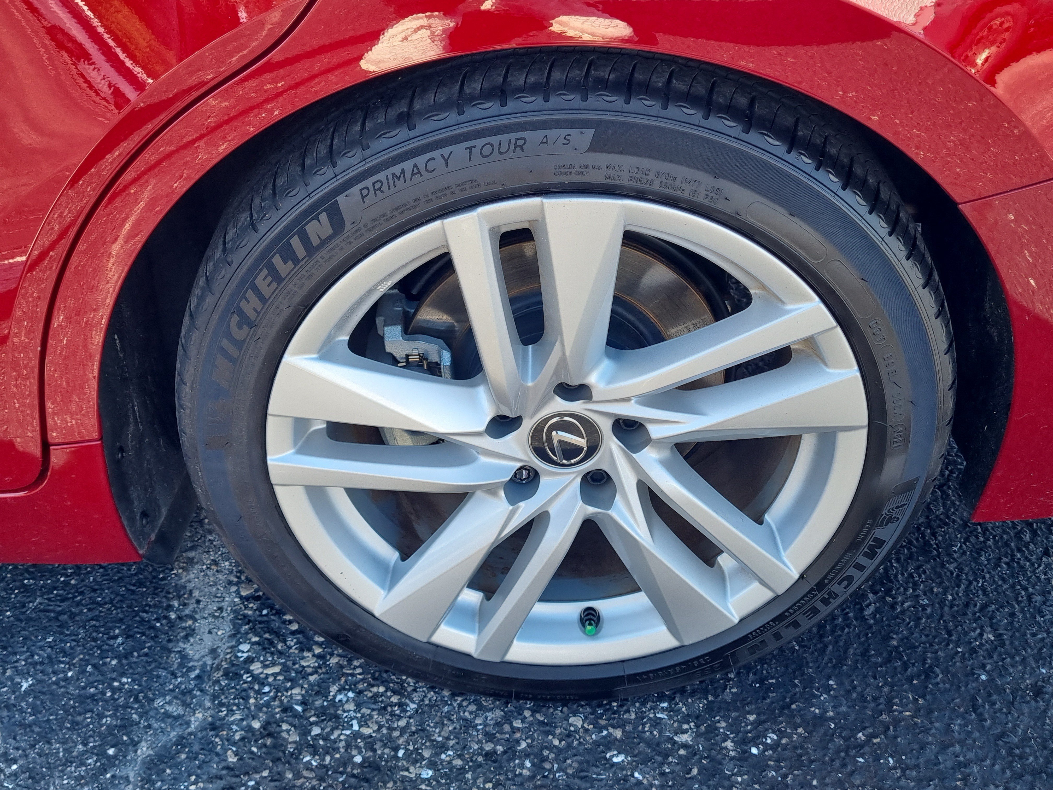 Used 2024 Lexus IS 300 w/ Comfort Package RWD image 27
