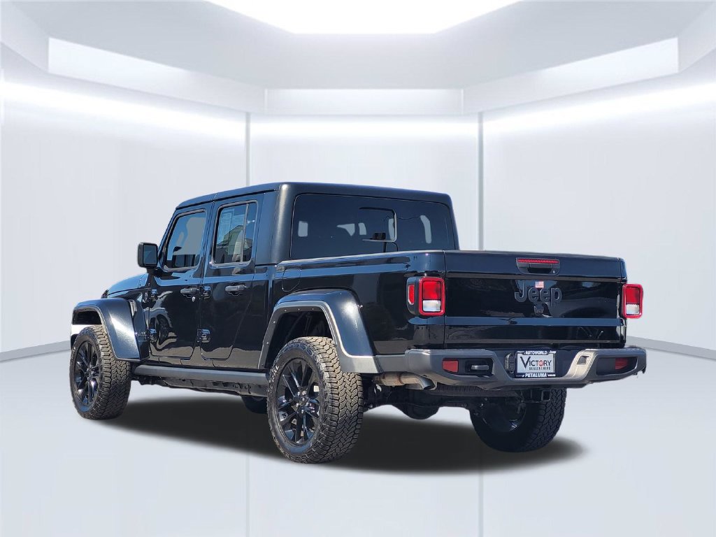 Used 2025 Jeep Gladiator Sport AWD/4WD image 6