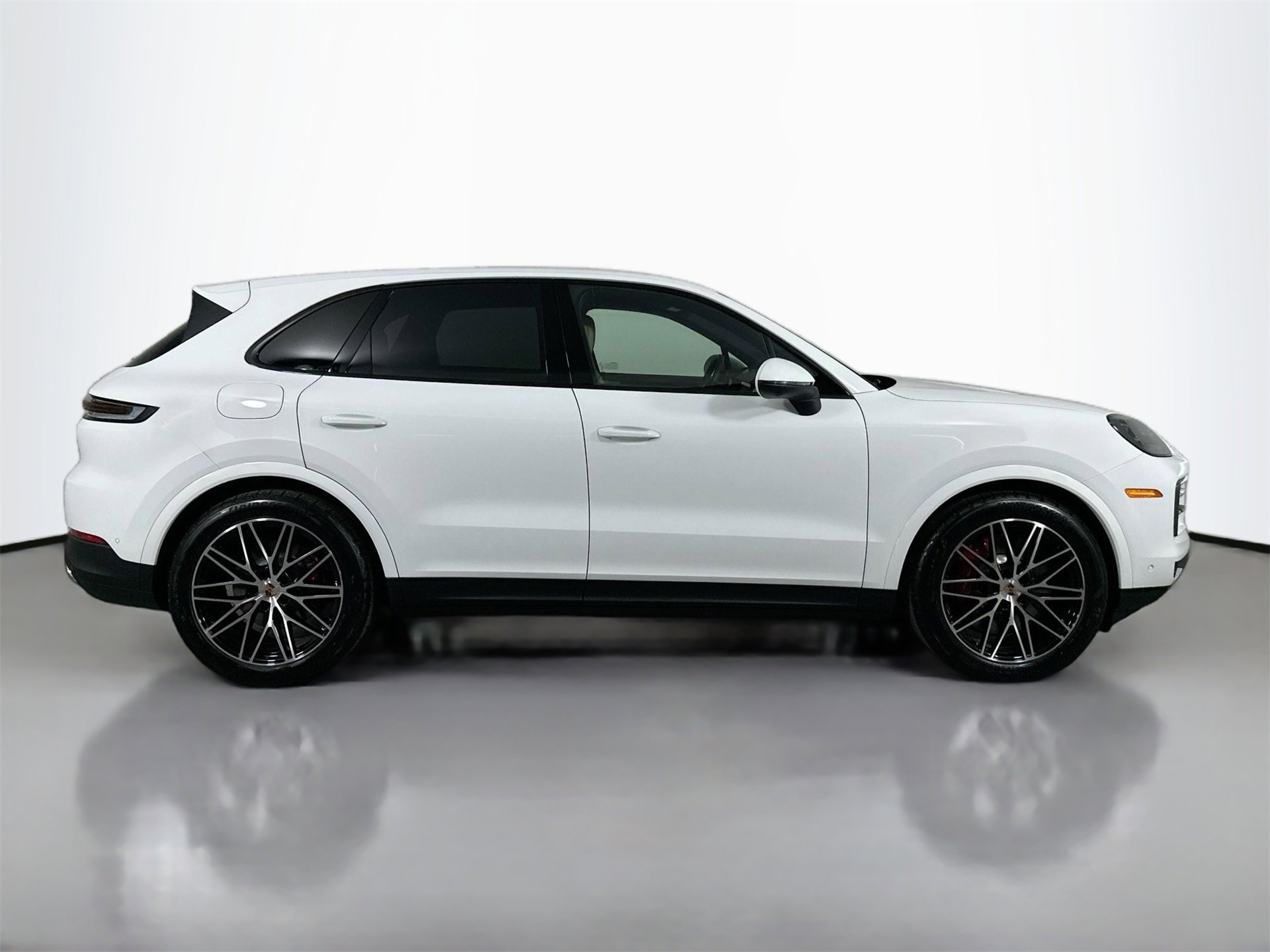 New 2026 Porsche Cayenne S image 8