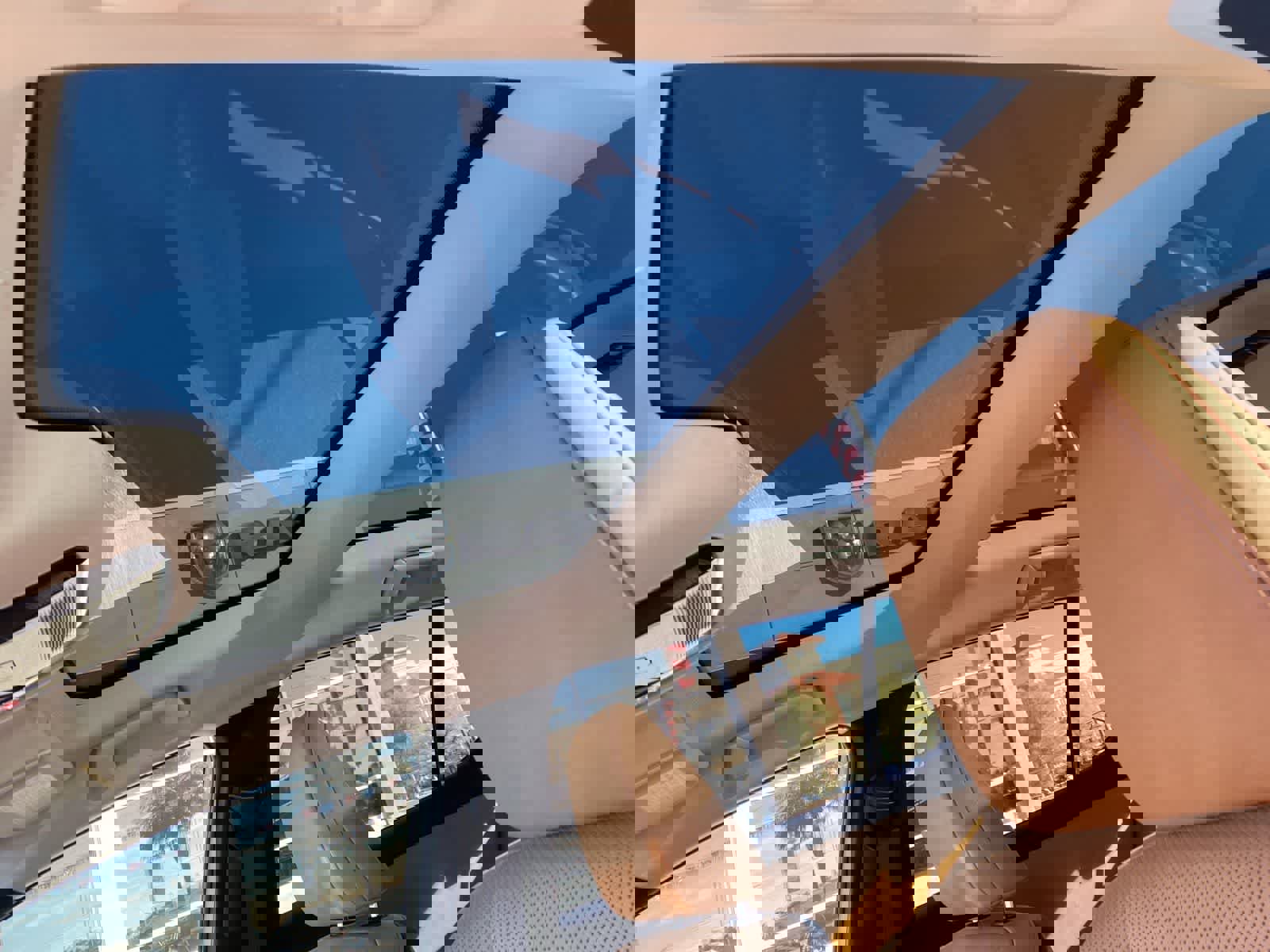 Used 2023 Lexus RZ 450e Premium image 11