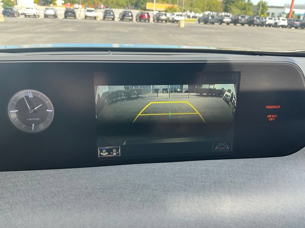 Used 2021 Lexus UX 250h w/ Premium Package AWD/4WD image 24