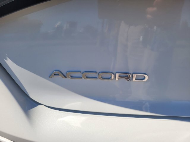 Used 2025 Honda Accord Sport image 10