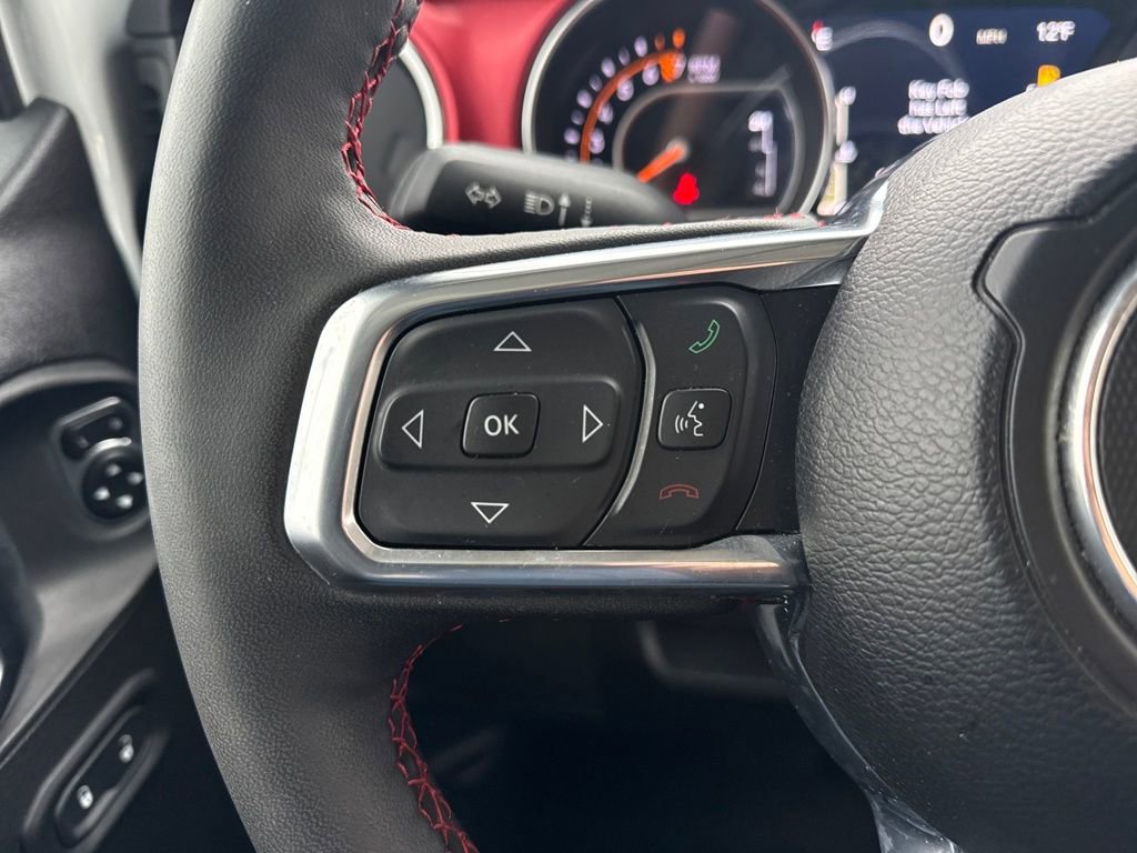 Used 2023 Jeep Gladiator Rubicon w/ Cold Weather Group image 15