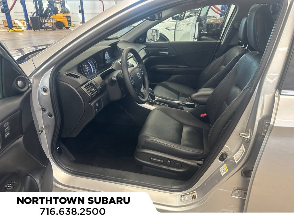 Used 2015 Honda Accord EX-L image 22