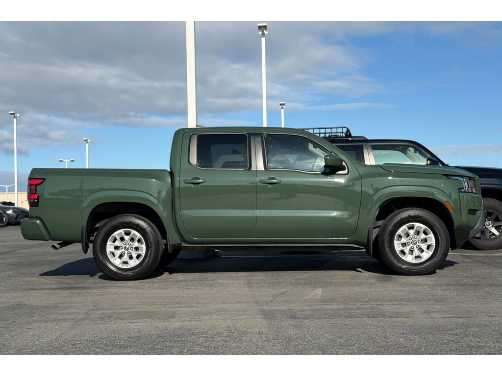 Used 2024 Nissan Frontier SV w/ Technology Package AWD/4WD image 3