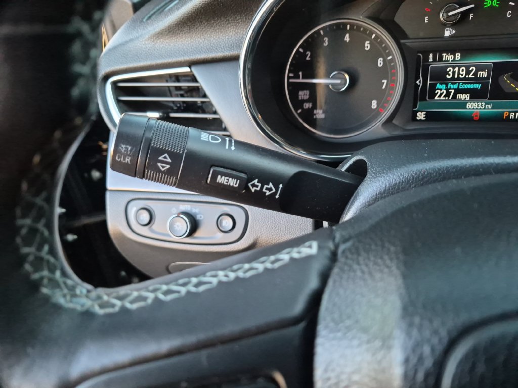 Used 2018 Buick Encore Essence AWD/4WD image 20