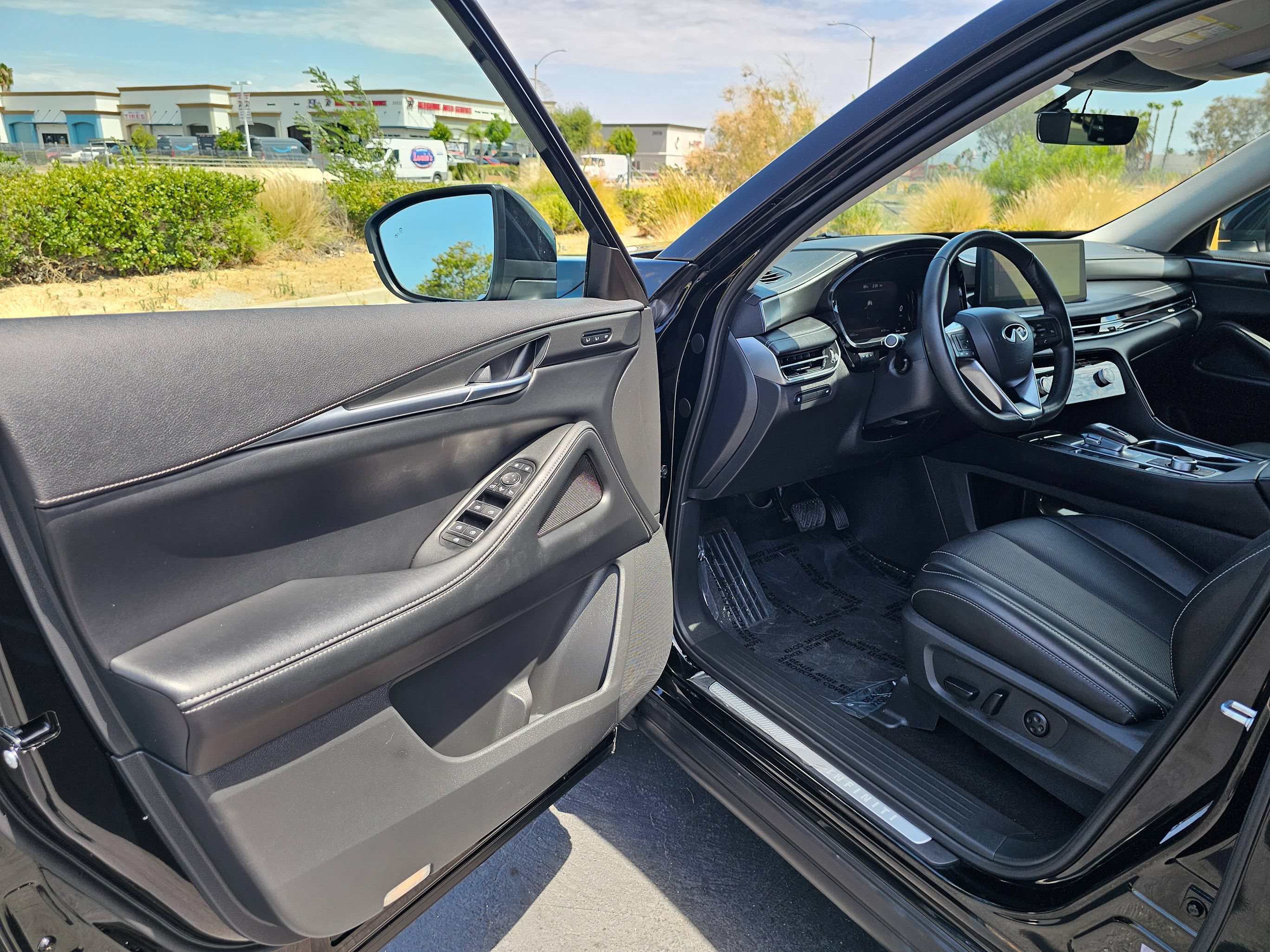 Used 2026 INFINITI QX60 Pure w/ Cargo Package AWD/4WD image 15