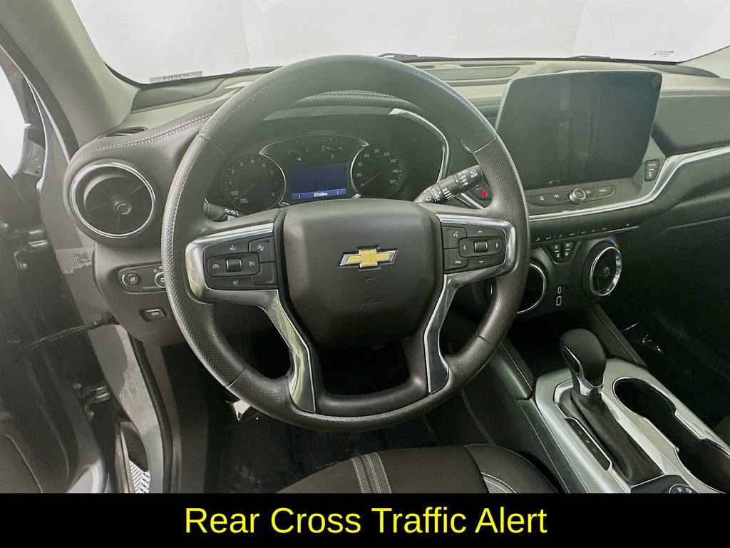 Used 2024 Chevrolet Blazer LT w/ Driver Confidence Package AWD/4WD image 16
