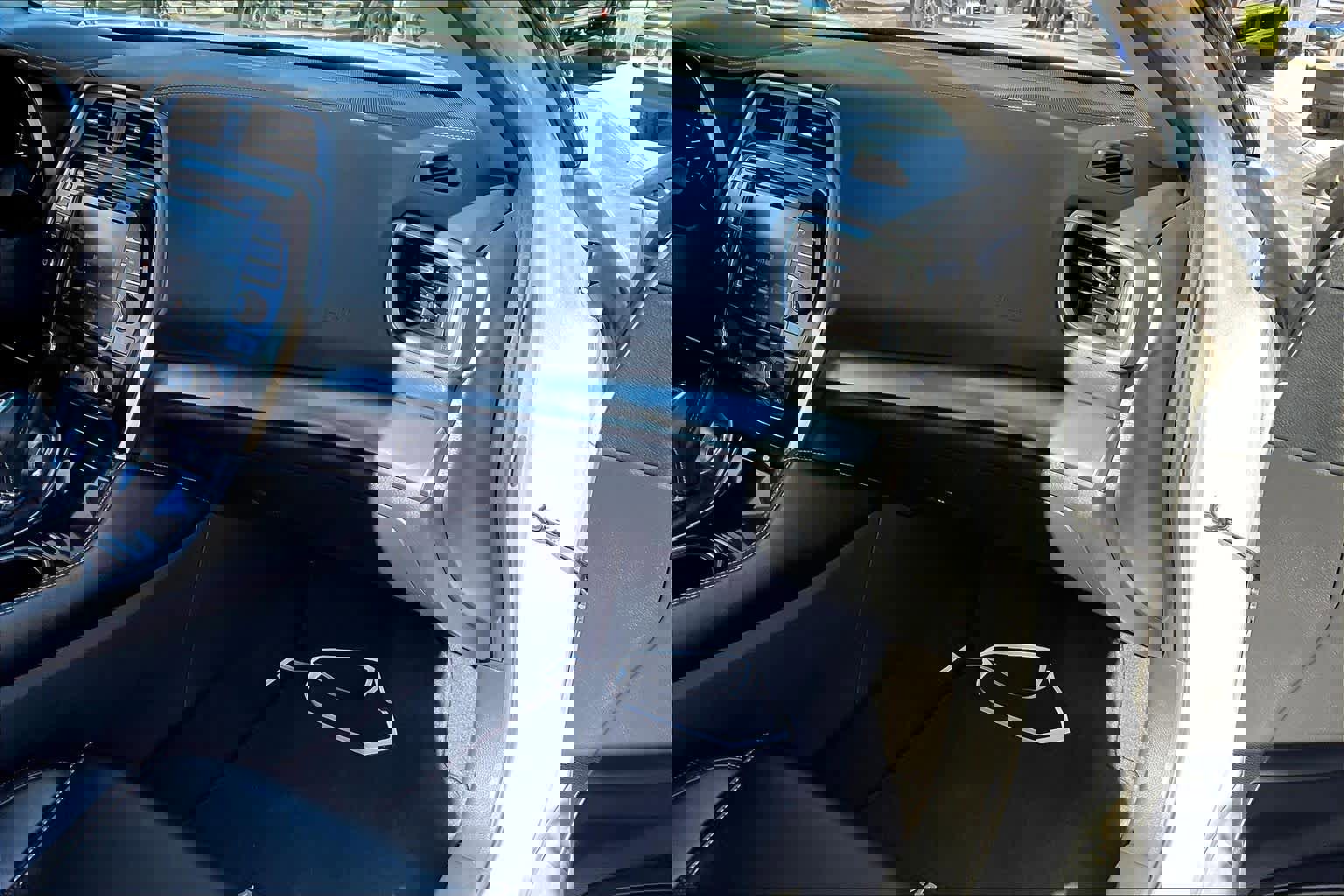 Used 2023 Nissan Maxima SV w/ Floor Mat Group image 17