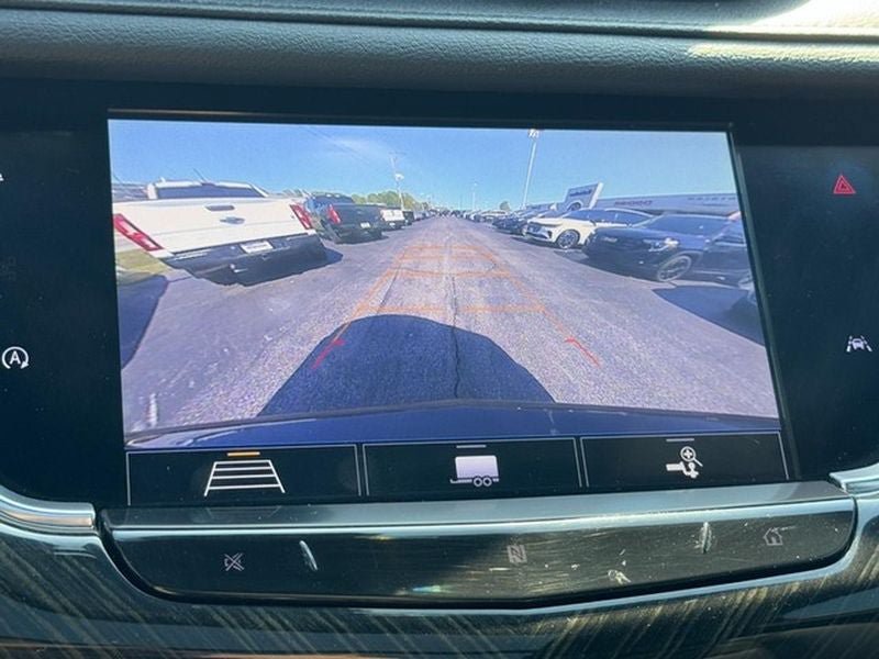 Used 2020 Cadillac XT6 Premium Luxury w/ LPO, Floor Liner Package AWD/4WD image 28