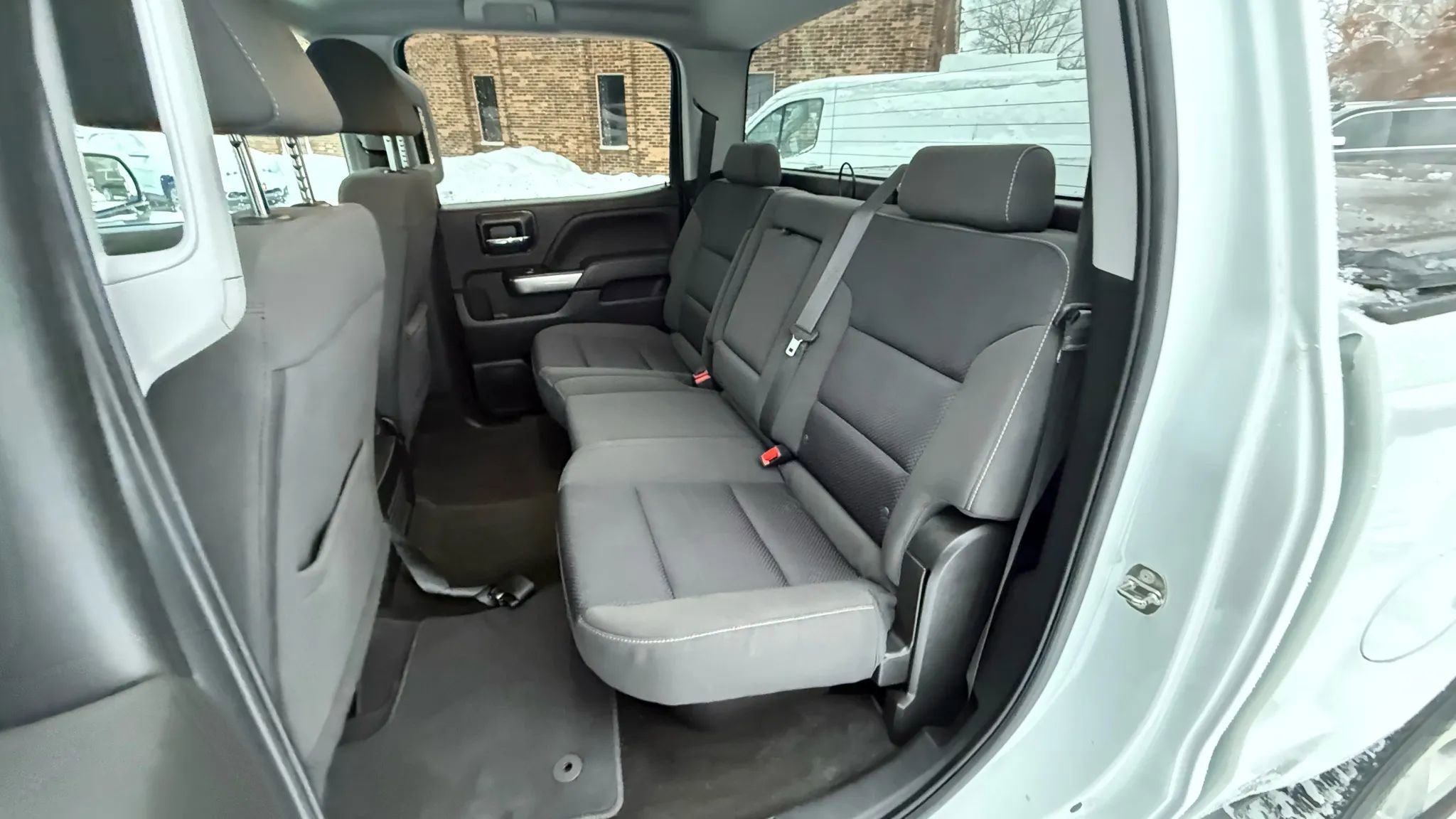 Used 2018 Chevrolet Silverado 1500 LT w/ LT Eassist Package image 25