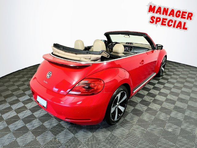 Used 2013 Volkswagen Beetle Turbo FWD image 29