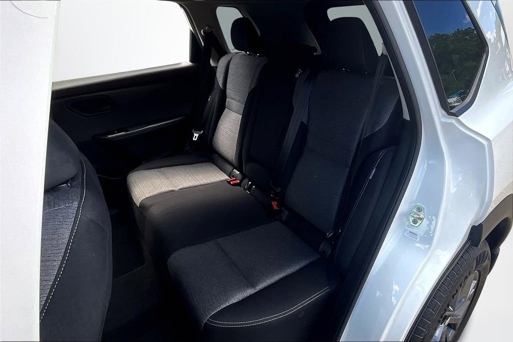 Used 2021 Nissan Rogue S image 22