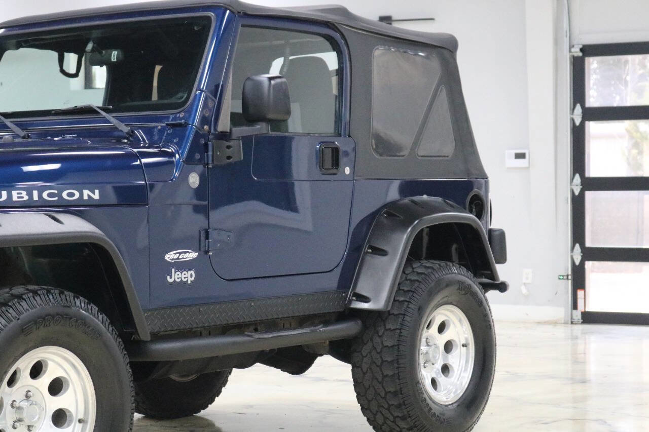 Used 2004 Jeep Wrangler Rubicon AWD/4WD image 30