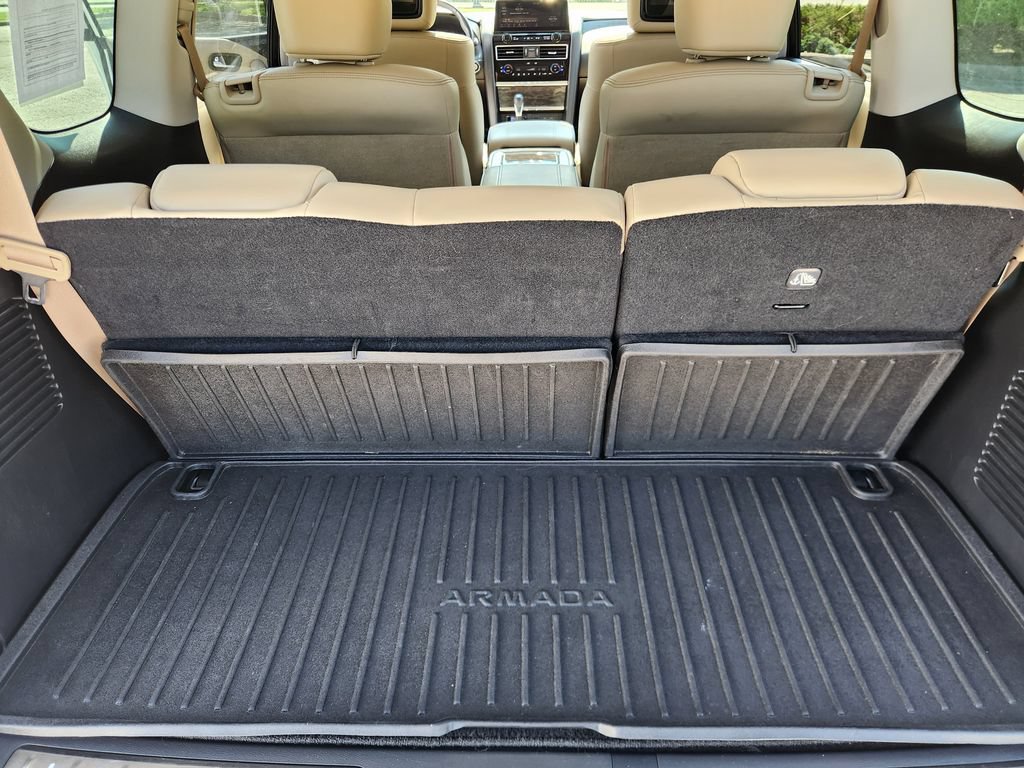 Used 2023 Nissan Armada Platinum w/ Captain's Chairs Package AWD/4WD image 17