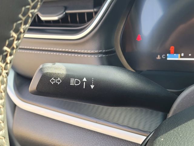 Used 2024 Jeep Grand Cherokee Altitude image 16