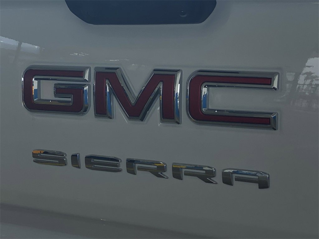 New 2026 GMC Sierra 1500 SLE image 39