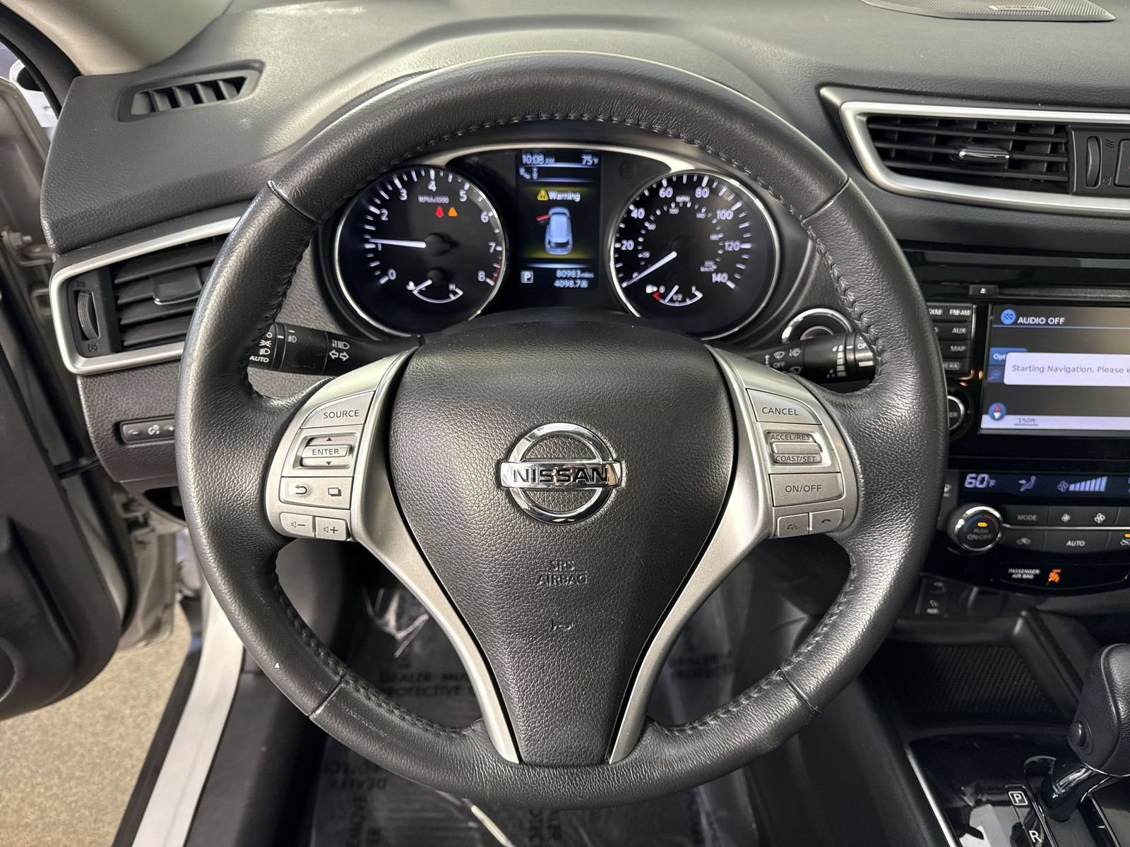 Used 2016 Nissan Rogue SL w/ SL Premium Package AWD/4WD image 11