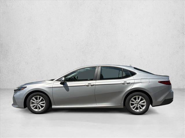 Used 2025 Toyota Camry LE FWD image 8