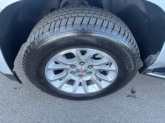Used 2018 GMC Yukon SLT w/ Open Road Package AWD/4WD image 49