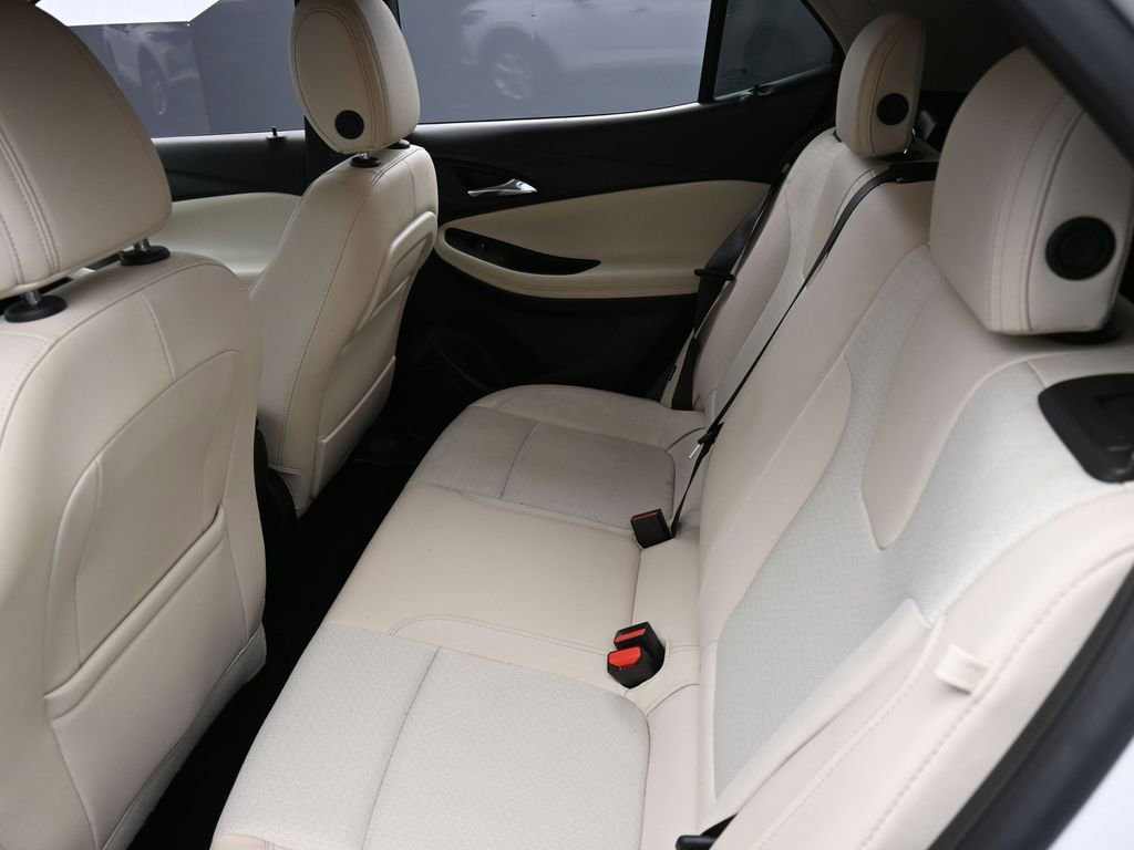 Used 2023 Buick Encore GX Preferred w/ Cold Weather Comfort Package FWD image 13