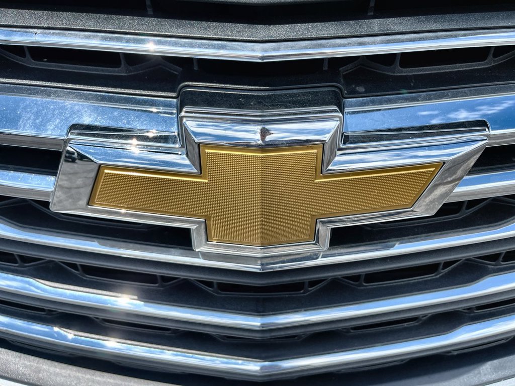 Used 2023 Chevrolet Traverse LT AWD/4WD image 29