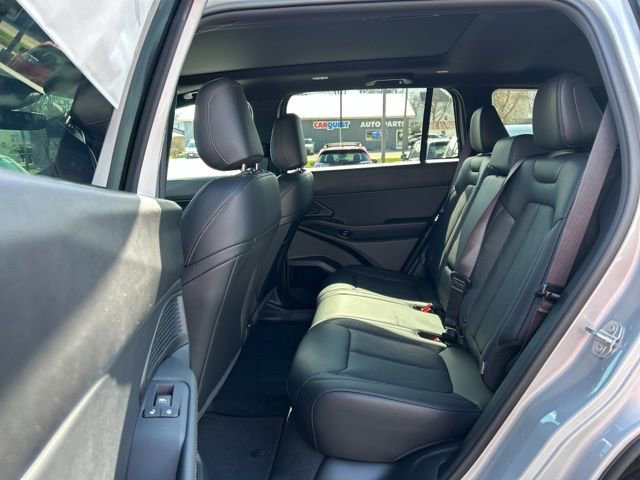New 2026 Jeep Cherokee Overland image 22