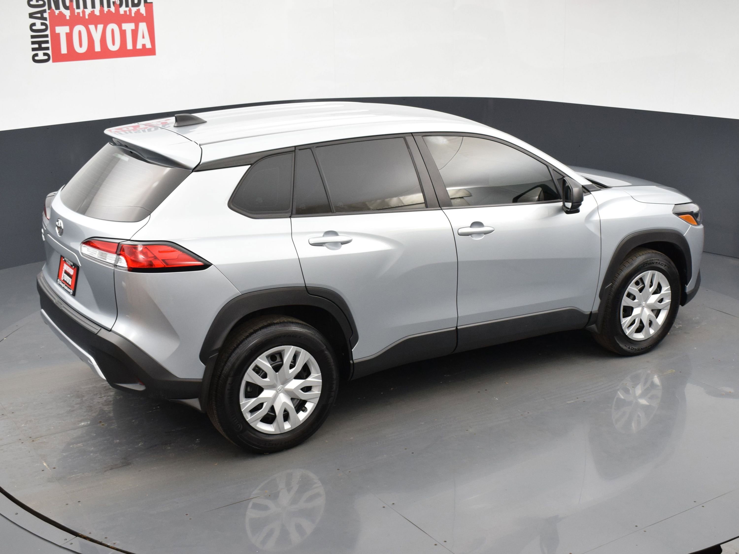 Used 2024 Toyota Corolla Cross L image 19