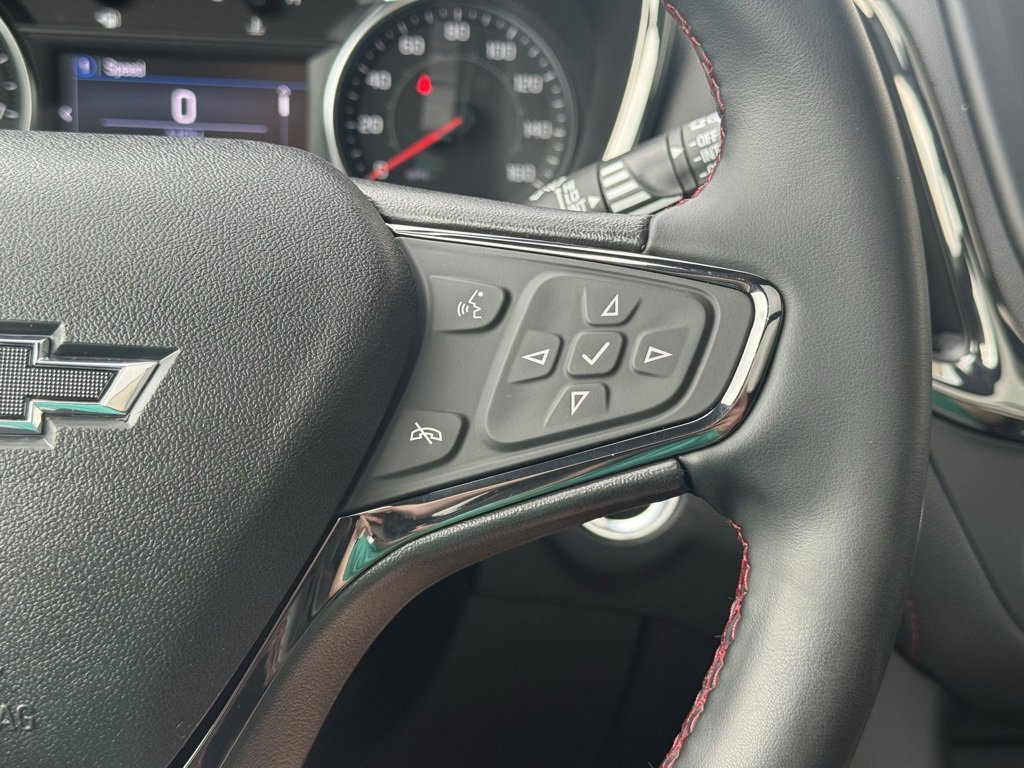 Used 2023 Chevrolet Equinox RS image 20