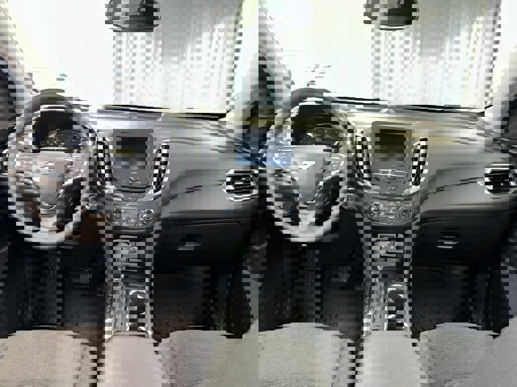 Certified 2024 Chevrolet Equinox LT w/ LPO, Floor Liner Package image 30