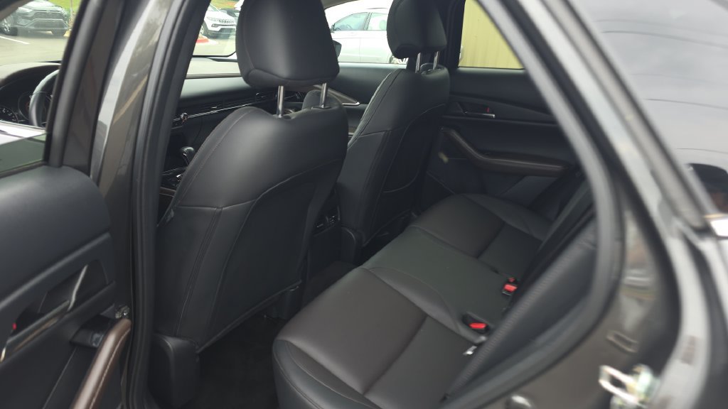 Used 2025 MAZDA CX-30 AWD 2.5 S w/ Premium Package image 24