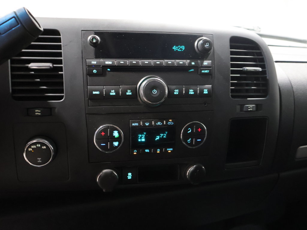Used 2013 Chevrolet Silverado 1500 LT w/ All-Star Edition AWD/4WD image 25