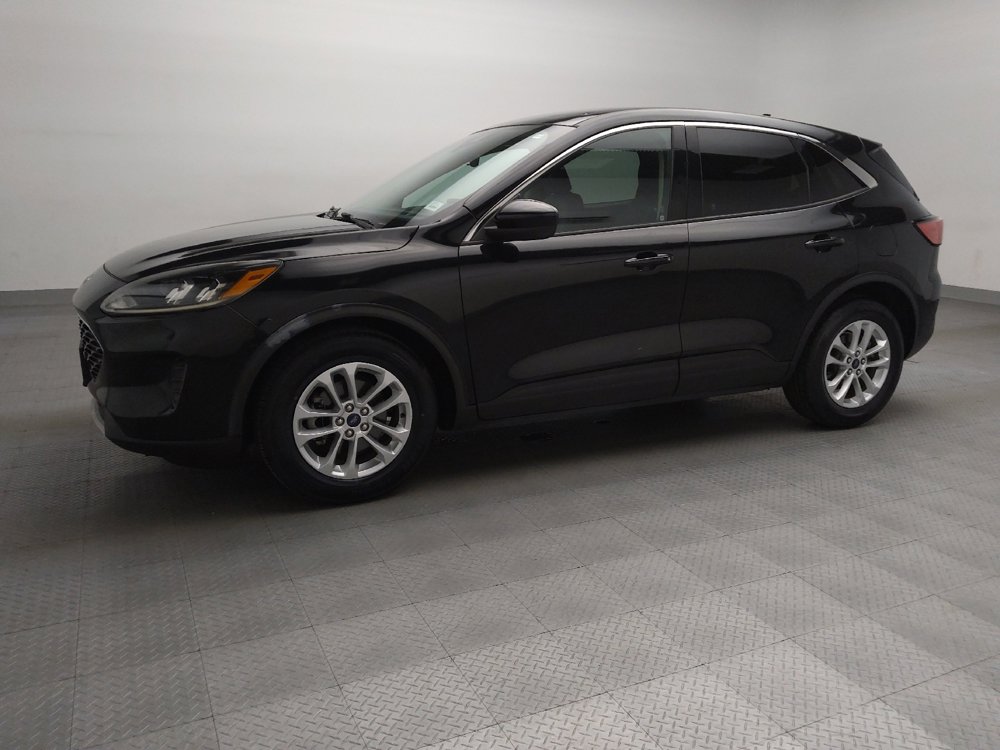 Used 2020 Ford Escape SE image 2