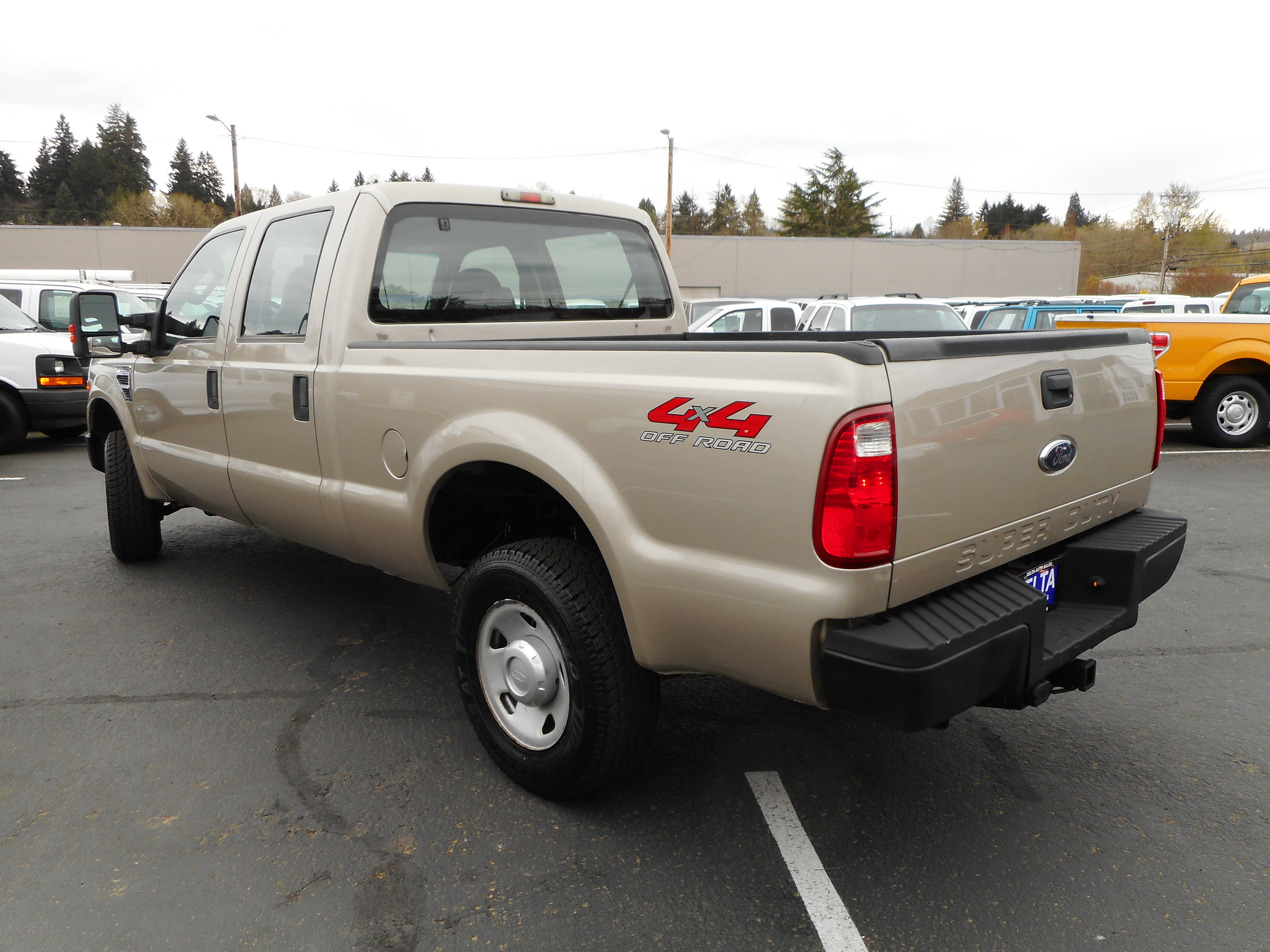 Used 2009 Ford F250 XL AWD/4WD image 7