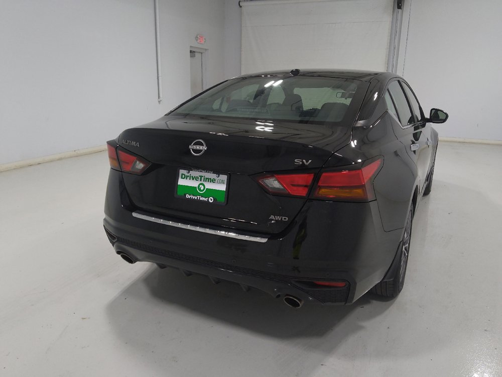 Used 2023 Nissan Altima 2.5 SV w/ SV Premium Package AWD/4WD image 7